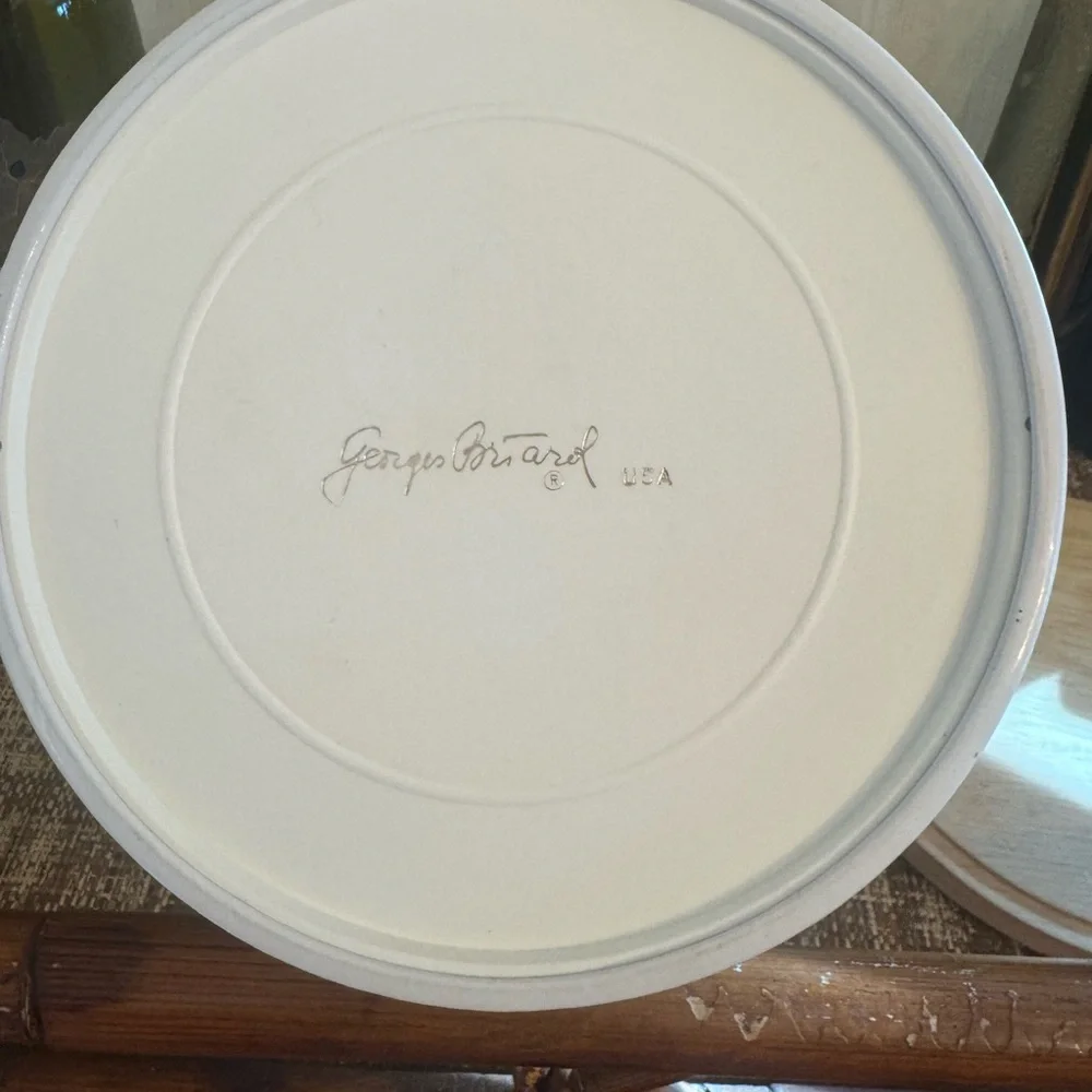 Vintage Georges Briard Mid-Century Modern White Vinyl & Wood Ice Bucket